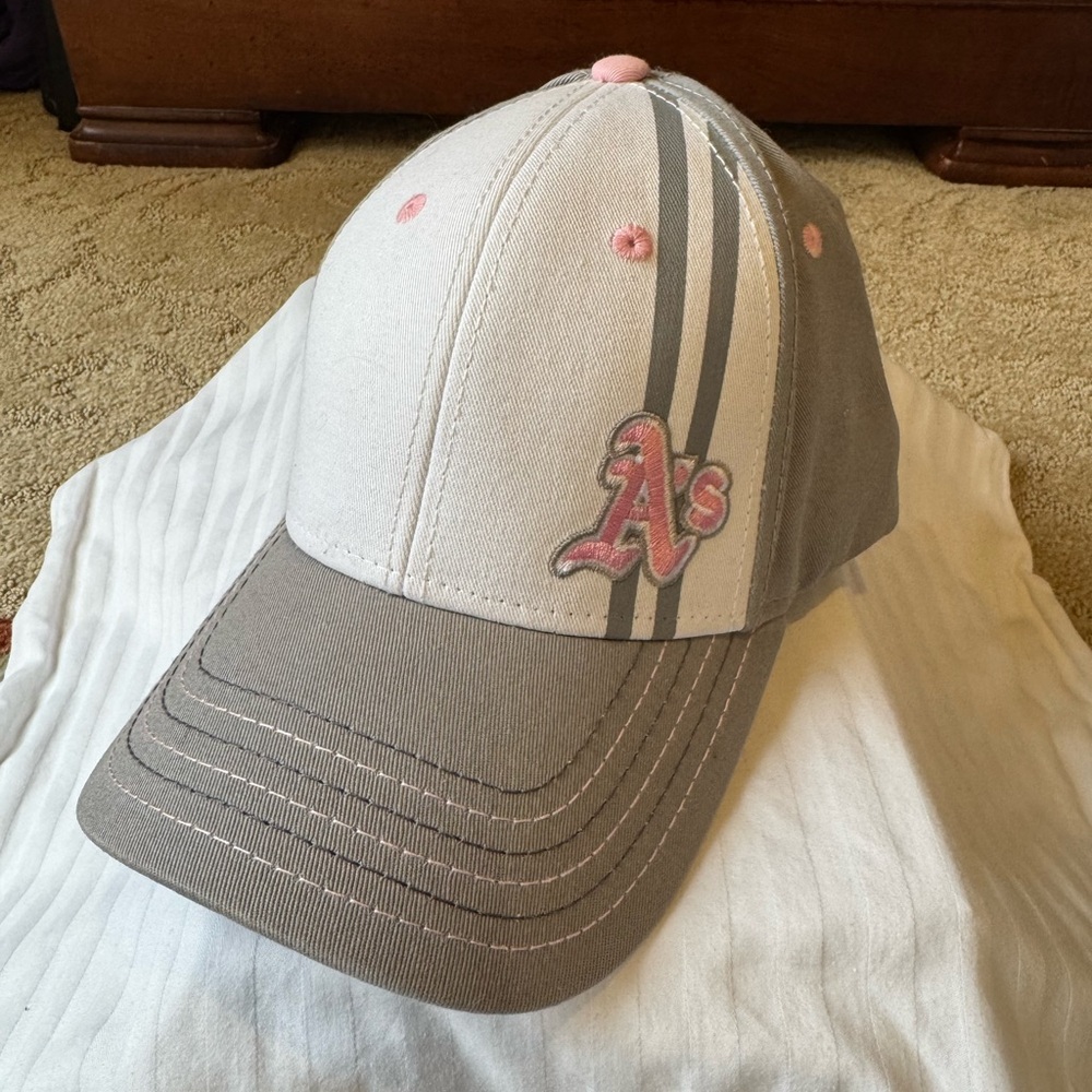 Oakland A's Gray and Pink Baseball Cap - Breast Cancer Awareness Month